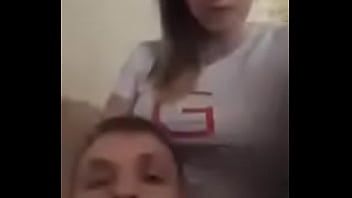Riproduci Coppia russa che scopa a secco su ameporn