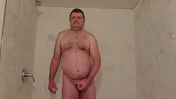 Afspelen Naakt martin lavallée masturbeert, ejaculeert en eet zijn sperma op