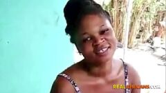 Reproducir Big Ass Amateur burla de Congo con una polla negra dura cubierta de condón