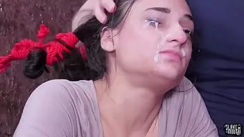 চালান Facialised কিশোর বিজে দাস আবদ্ধ এবং গলা fucked