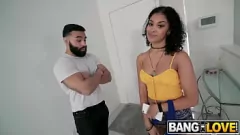 播放 Jeni Angel 的湿狂 4K 乌木性爱