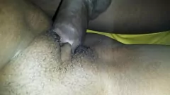 Reproducir Resbaladizo y apretado: el gran culo y el coño afeitado de la sexy Shavon follando con una polla enorme