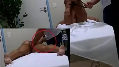 Reproducir Atrapando sentimientos: Desconocido Hot Solomon y Bebelzinha se vuelven íntimos