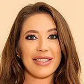 قناة Bianca Burke