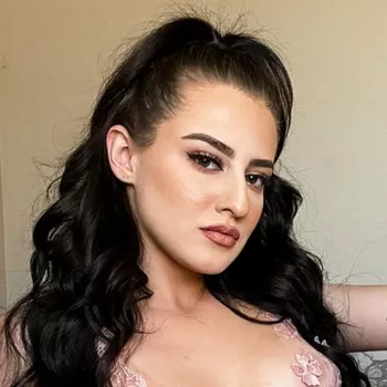 Pornstar Aubree Valentine