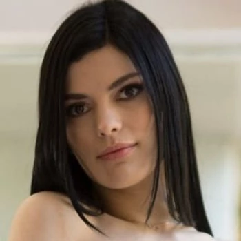 Pornoster Sadie Blake